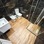 Seaview Nest H48 Appartamento Durrës