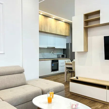 Seaview Nest H48 * Durrës